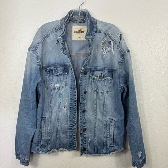 Hollister Distressed button front denim Light Blue Distressed Jean Jacket - Picture 1 of 10